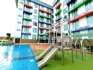 V8 Hotel Johor Bahru Swimming Pool